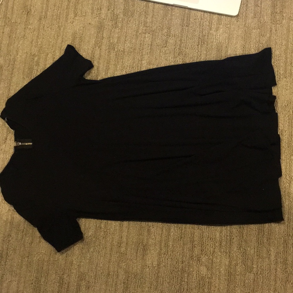 Abercrombie & Fitch black t-shirt dress